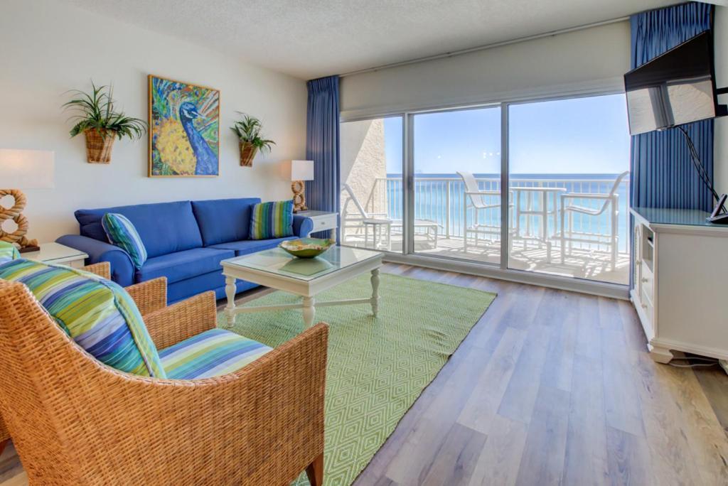 Beach House VI Destin Room photo